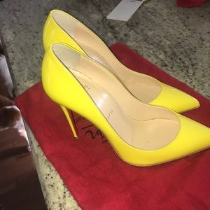 Size 37 yellow patent leather pigalle follies 100